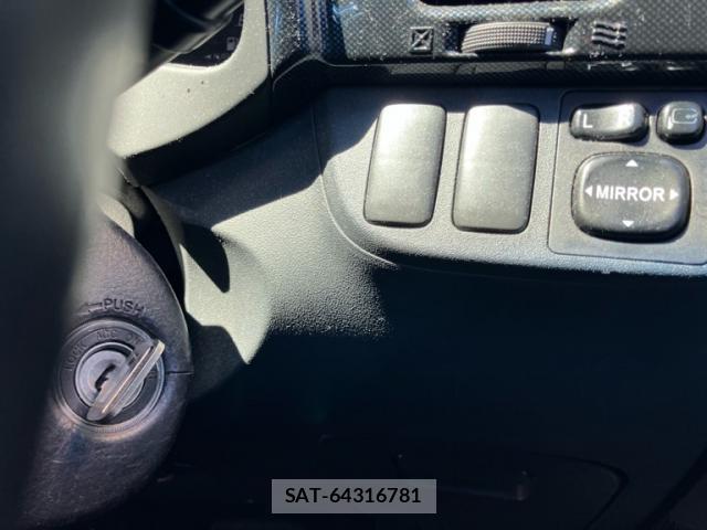 Toyota WISH 2004-06 8854532-14