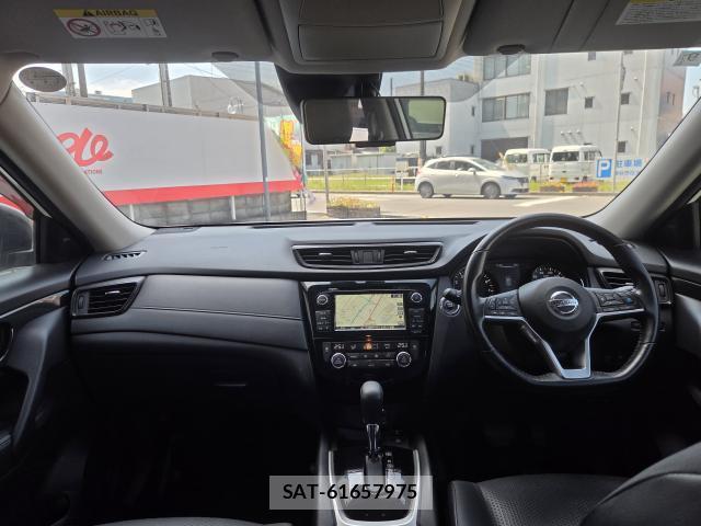 Nissan X-TRAIL 2018-09 8853844-1