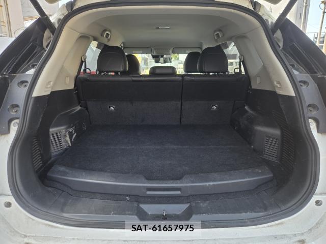Nissan X-TRAIL 2018-09 8853844-15