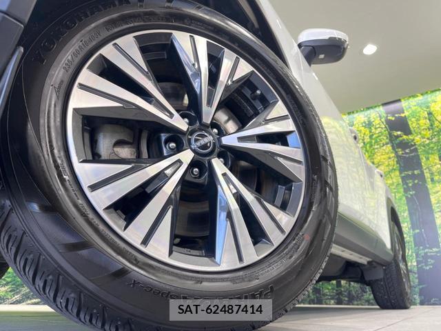 Nissan X-TRAIL 2022-08 8854308-12