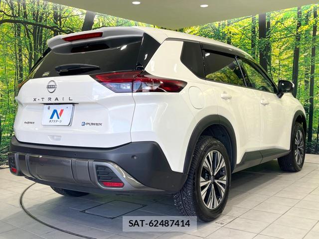 Nissan X-TRAIL 2022-08 8854308-16