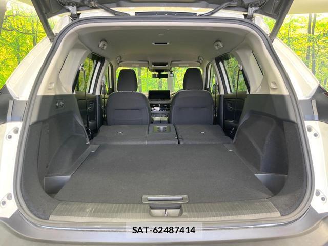 Nissan X-TRAIL 2022-08 8854308-9