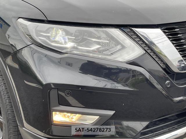 Nissan X-TRAIL 2018-06 8854428-12