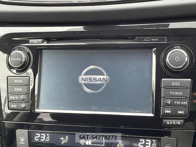 Nissan X-TRAIL 2018-06 8854428-4