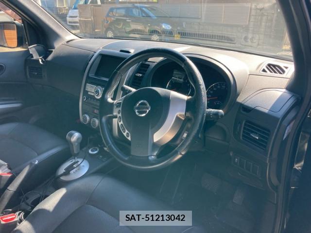 Nissan X-TRAIL 2010-12 8854562-10