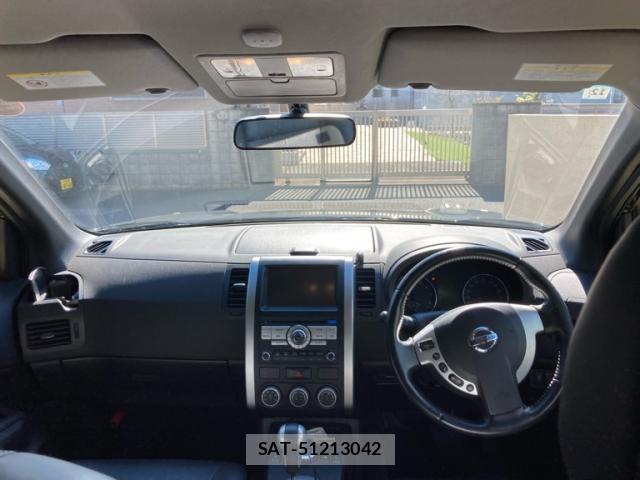 Nissan X-TRAIL 2010-12 8854562-16