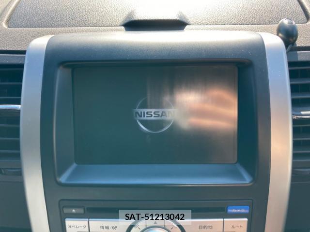 Nissan X-TRAIL 2010-12 8854562-17