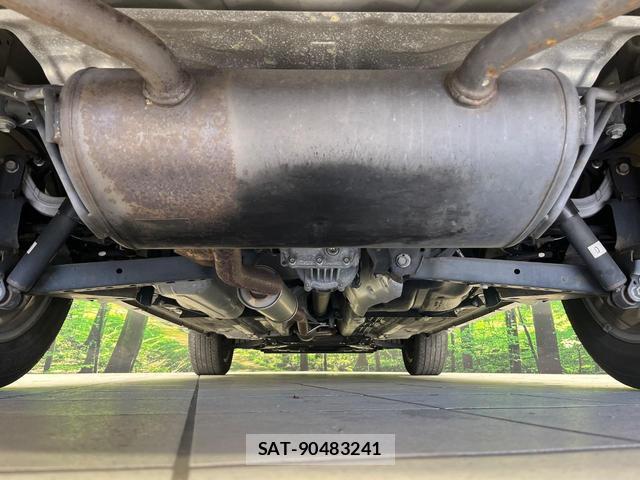 Nissan X-TRAIL 2017-01 8854689-18