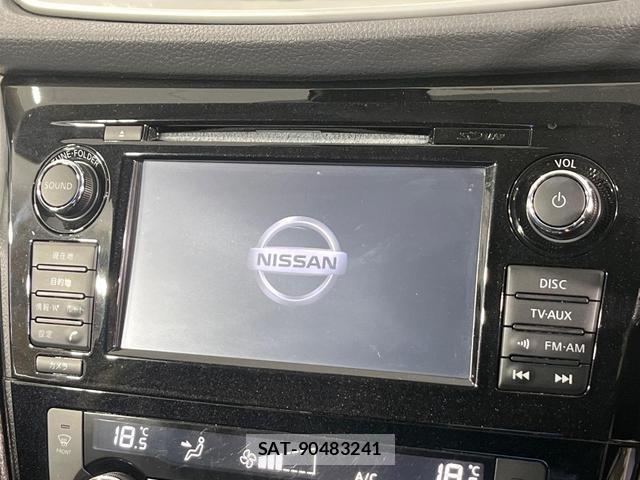 Nissan X-TRAIL 2017-01 8854689-2