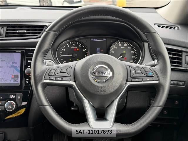 Nissan X-TRAIL 2019-08 8854803-11