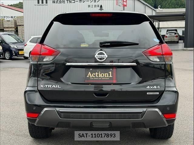 Nissan X-TRAIL 2019-08 8854803-4