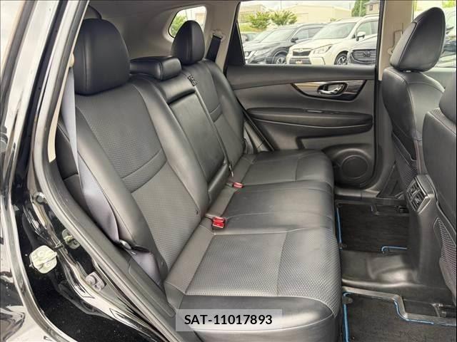 Nissan X-TRAIL 2019-08 8854803-9