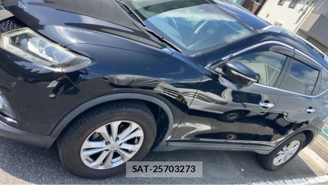 Nissan X-TRAIL 2015-01 8855298-10