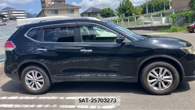Nissan X-TRAIL 2015-01 8855298-3