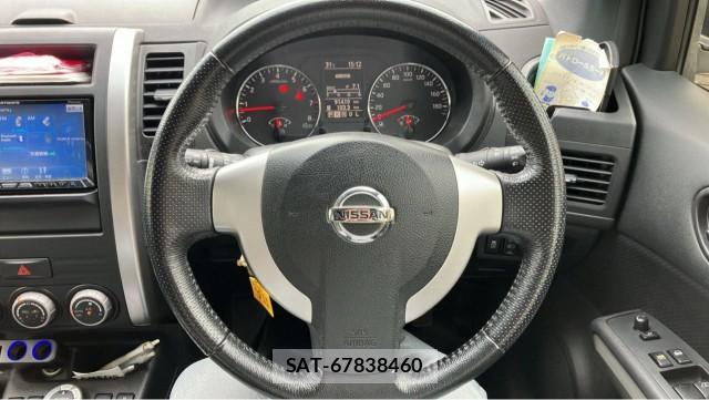 Nissan X-TRAIL 2012-08 8855415-16