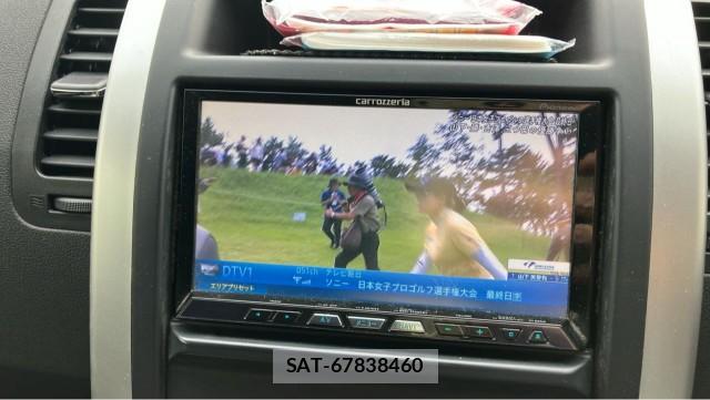 Nissan X-TRAIL 2012-08 8855415-4