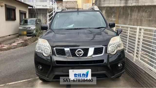 Nissan X-TRAIL 2012-08 8855415-9