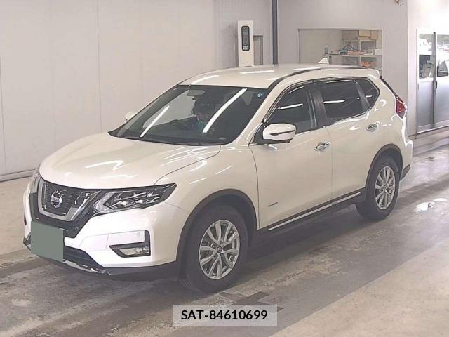 Nissan X-TRAIL 2018-06 8855554-5