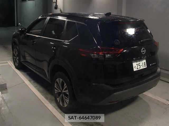 Nissan X-TRAIL 2022-11 8855826-1