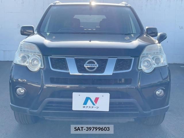 Nissan X-TRAIL 2010-09 8856093-13