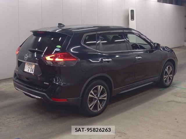 Nissan X-TRAIL 2017-12 8856216-1