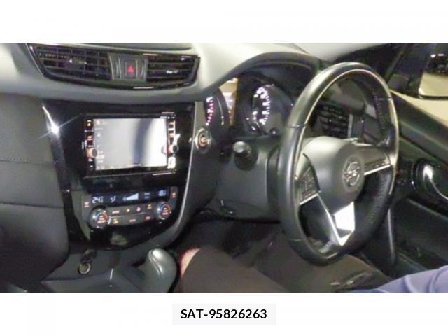 Nissan X-TRAIL 2017-12 8856216-2