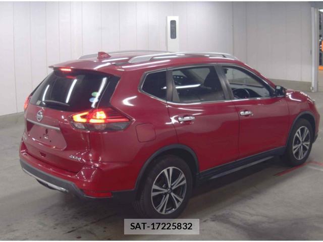 Nissan X-TRAIL 2019-08 8856312-1