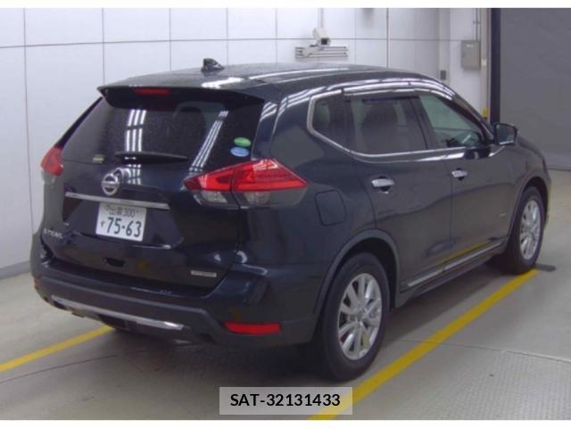 Nissan X-TRAIL 2019-02 8856323-1