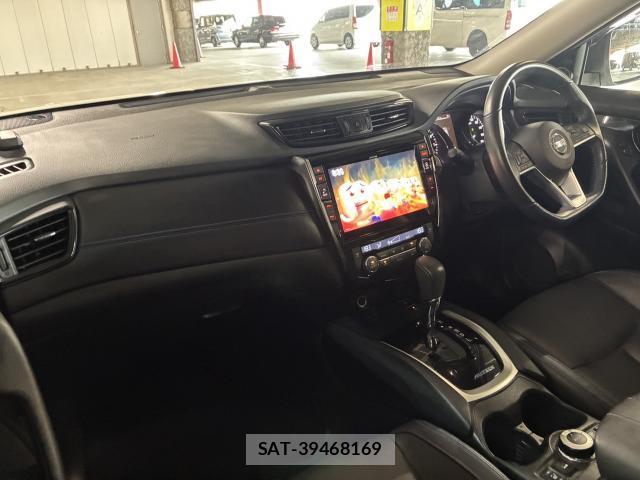 Nissan X-TRAIL 2019-03 8856621-10