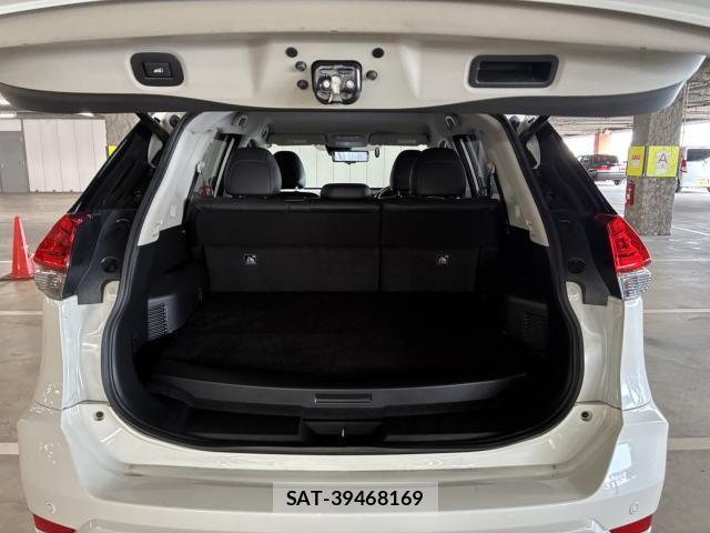 Nissan X-TRAIL 2019-03 8856621-19