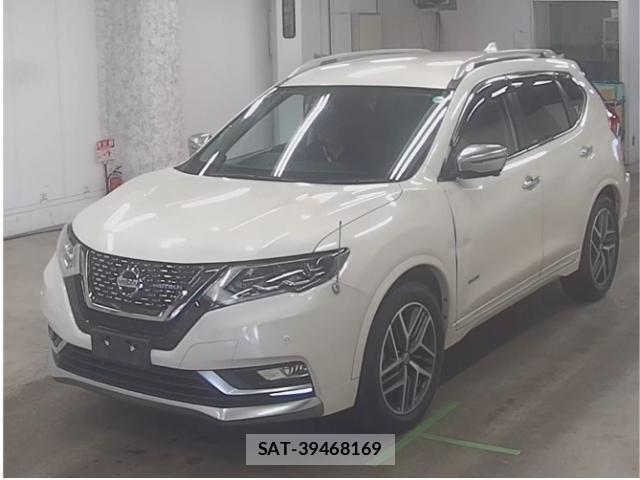 Nissan X-TRAIL 2019-03 8856621-3