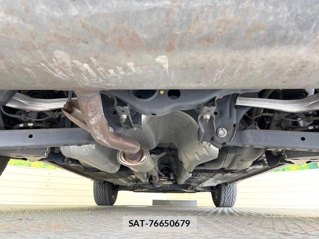 Nissan X-TRAIL 2016-10 8856812-18