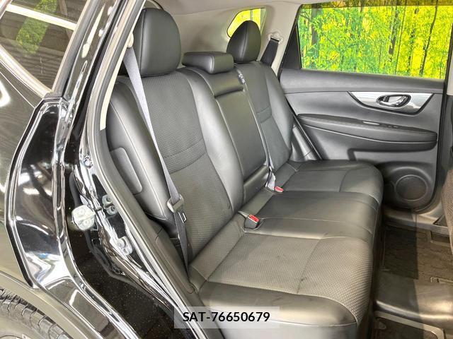 Nissan X-TRAIL 2016-10 8856812-8