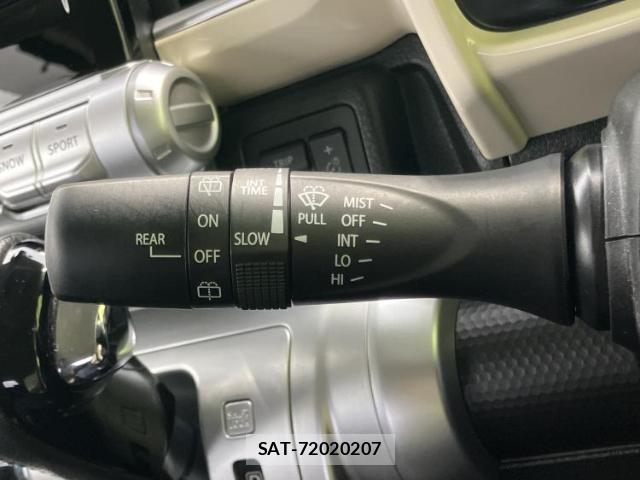 Suzuki X BEE 2020-10 8853964-17
