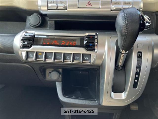 Suzuki X BEE 2019-08 8854424-13