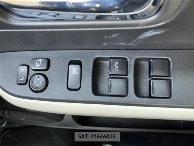 Suzuki X BEE 2019-08 8854424-16