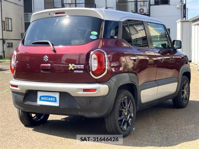 Suzuki X BEE 2019-08 8854424-2