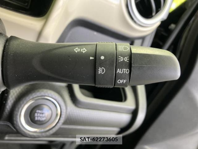Suzuki X BEE 2020-02 8854671-12