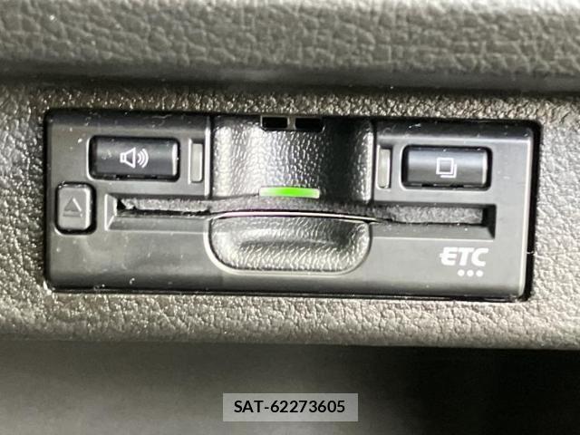 Suzuki X BEE 2020-02 8854671-15