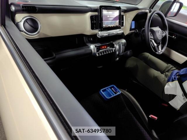 Suzuki X BEE 2019-09 8855778-2