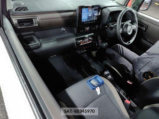 Suzuki X BEE 2026-01 8855786-2