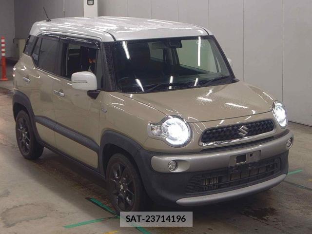 Suzuki X BEE 2019-09 8856291-0
