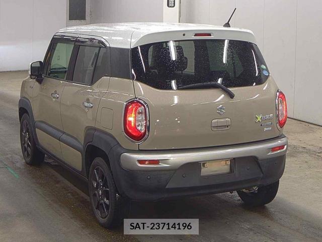 Suzuki X BEE 2019-09 8856291-1