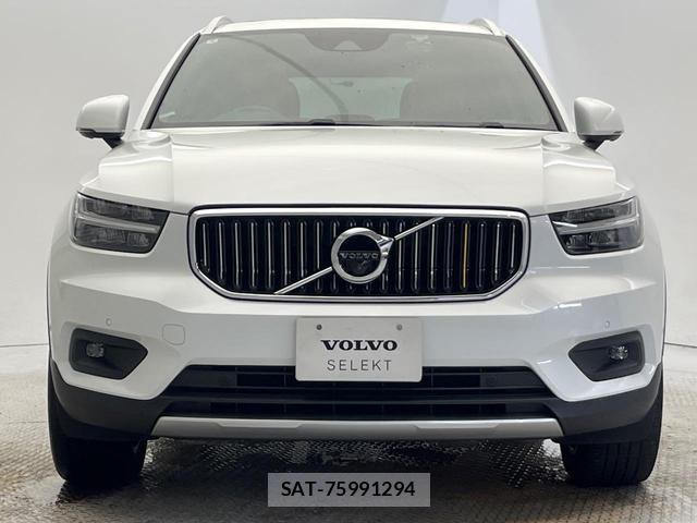 Volvo XC40 2022-02 8853851-16