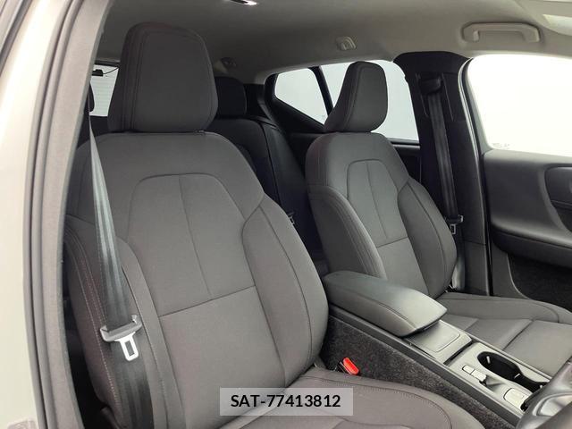 Volvo XC40 2020-12 8853852-11