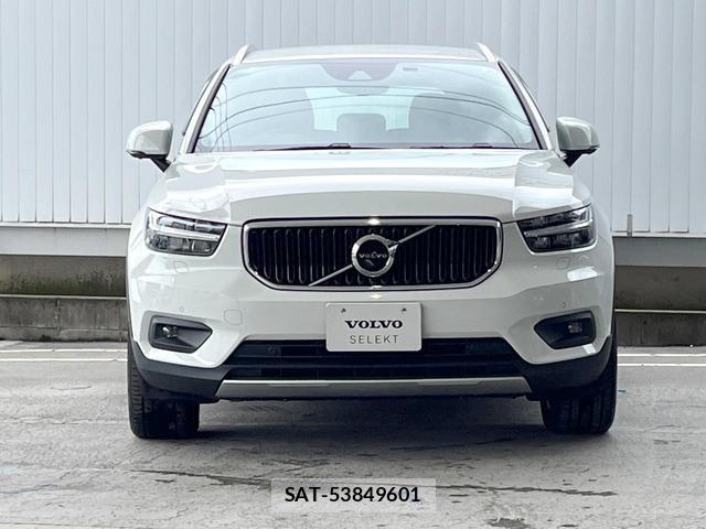 Volvo XC40 2020-10 8853860-18