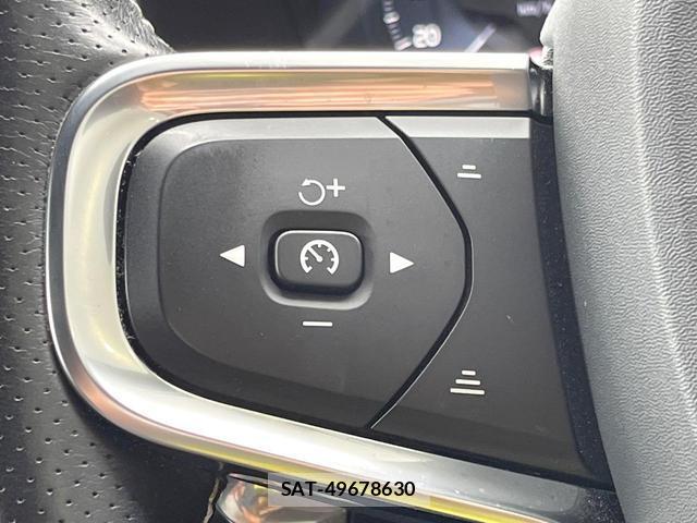 Volvo XC40 2019-04 8853861-10