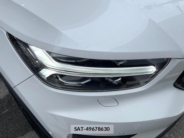 Volvo XC40 2019-04 8853861-16