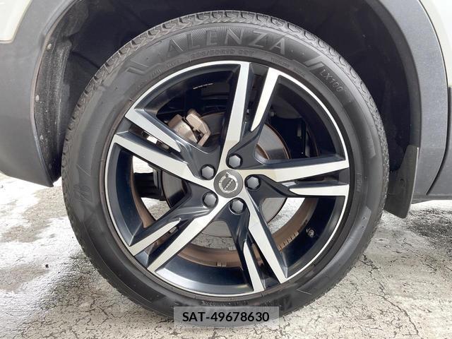 Volvo XC40 2019-04 8853861-17