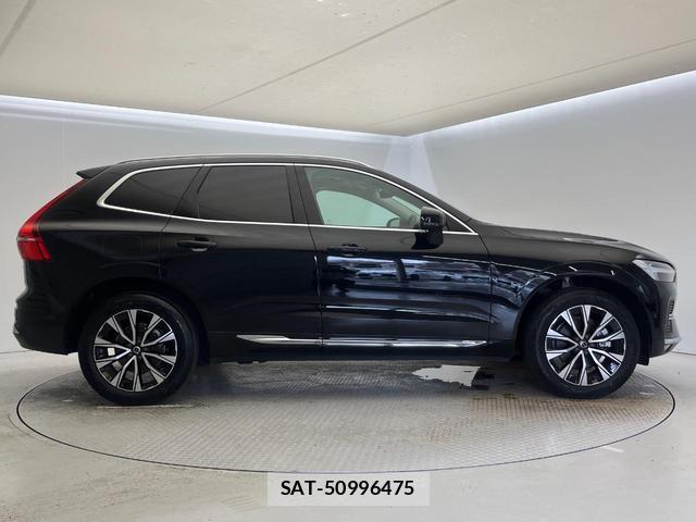 Volvo XC60 2023-11 8853849-17